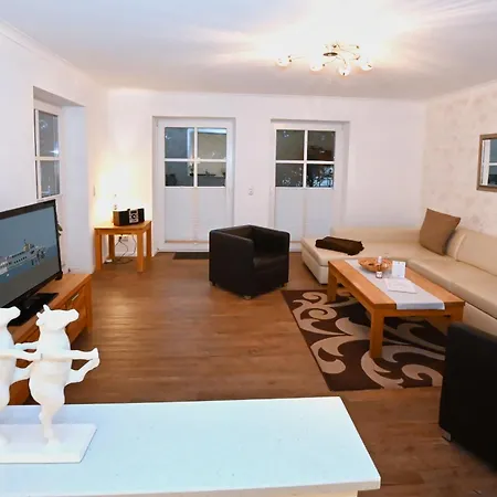 Apartamento Bernstein Mare Luxor 01