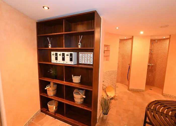 Bernstein Mare Luxor 01 Apartamento *